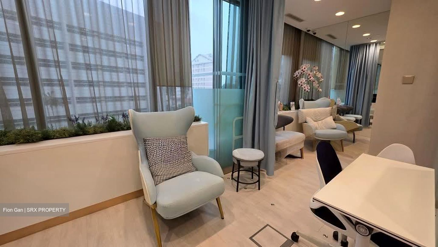 Oasia Hotel/novena Specialist Center (D11), Retail #557292431